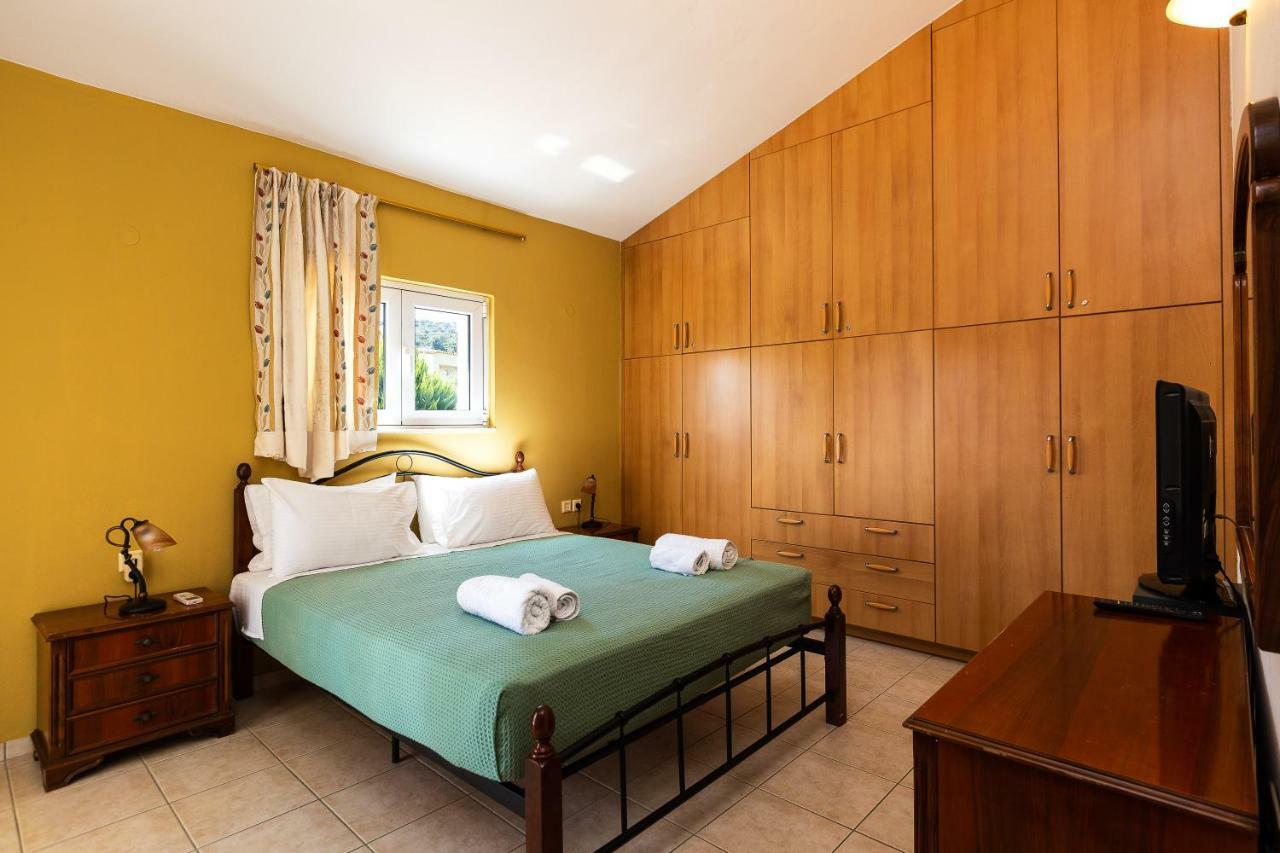 Carpe Diem-Luxury Villa With Private Pool Agia Paraskevi  Luaran gambar